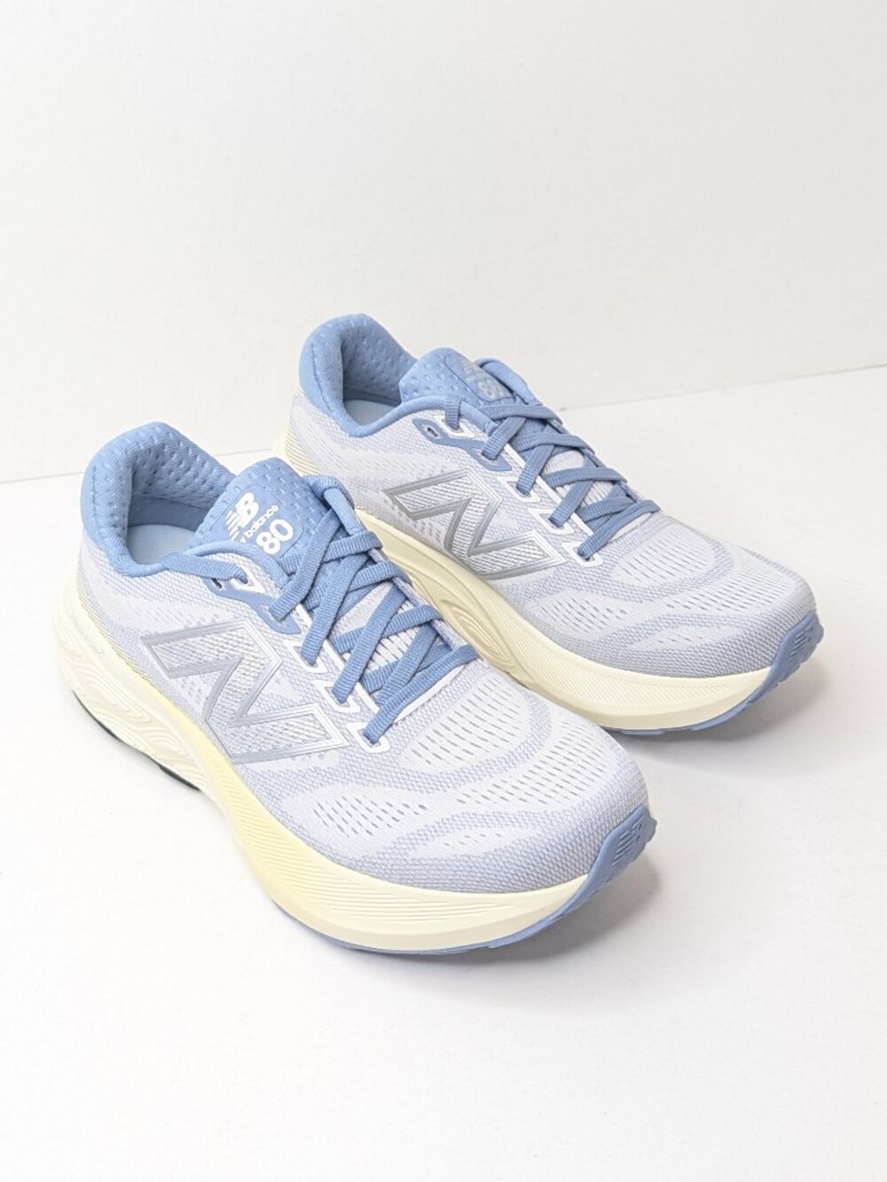 New Balance Fresh Foam X 880v15 Running Shoes Grey Womens 8